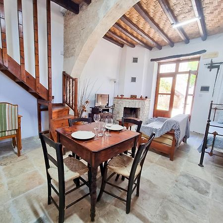 Athena'S Pool Oasis Apartman Szkarínu Kültér fotó