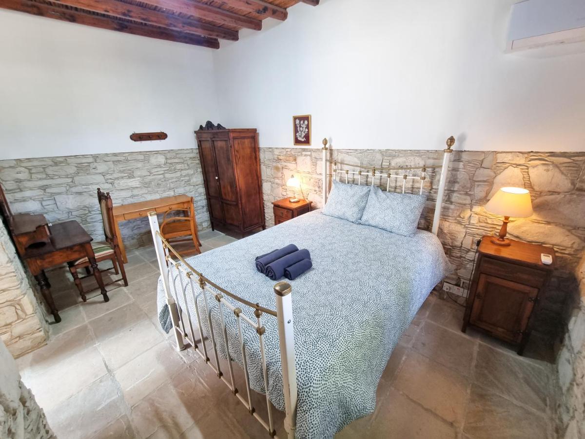 Athena'S Pool Oasis Apartman Szkarínu Kültér fotó