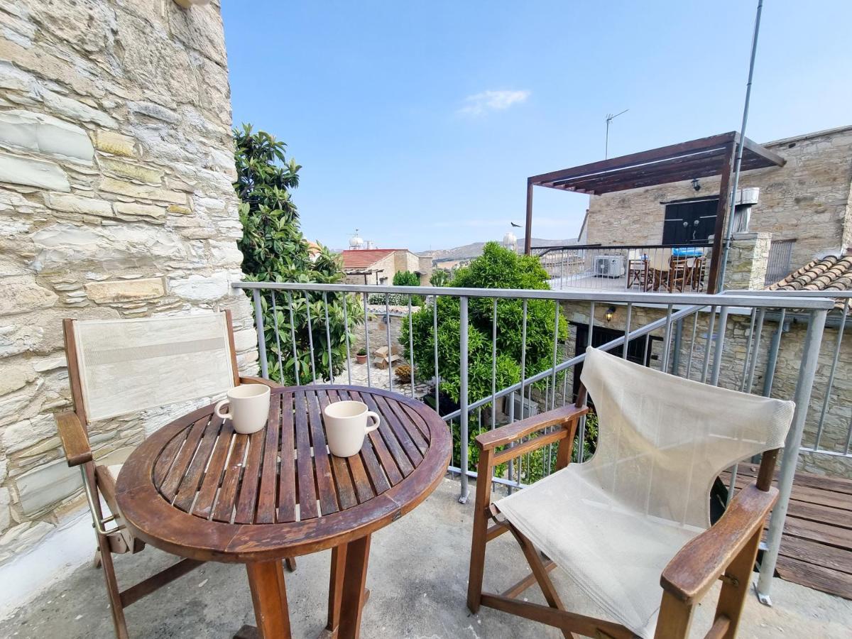 Athena'S Pool Oasis Apartman Szkarínu Kültér fotó