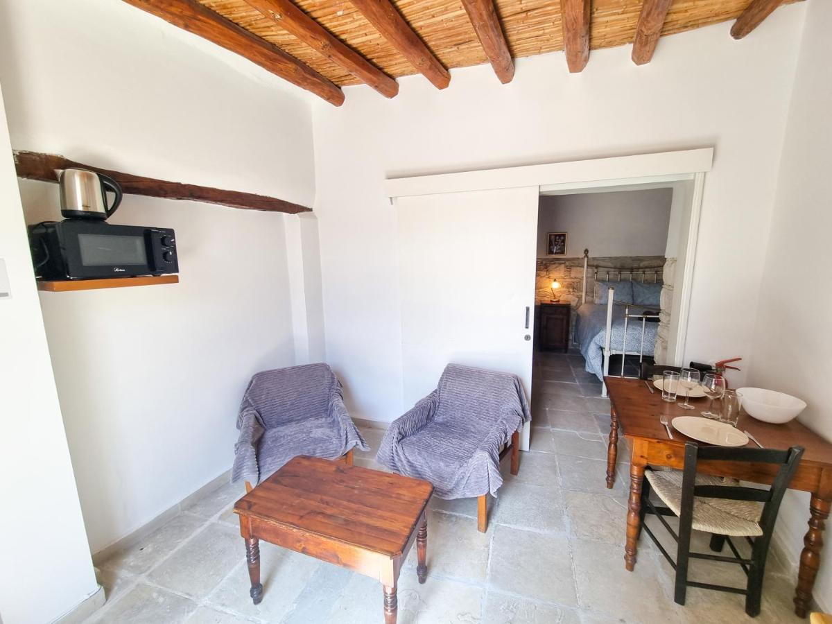 Athena'S Pool Oasis Apartman Szkarínu Kültér fotó